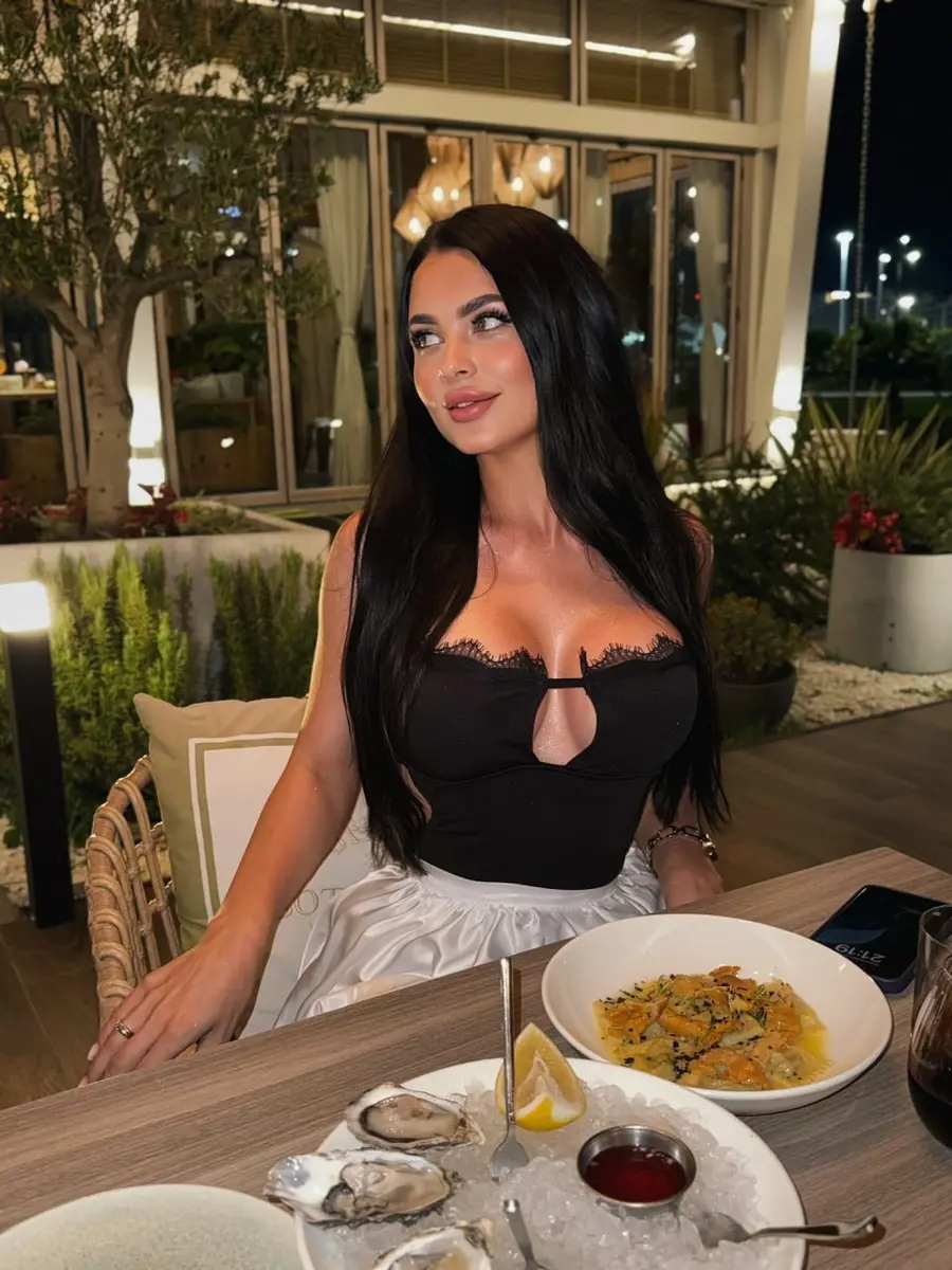 Amira escort in Bangkok