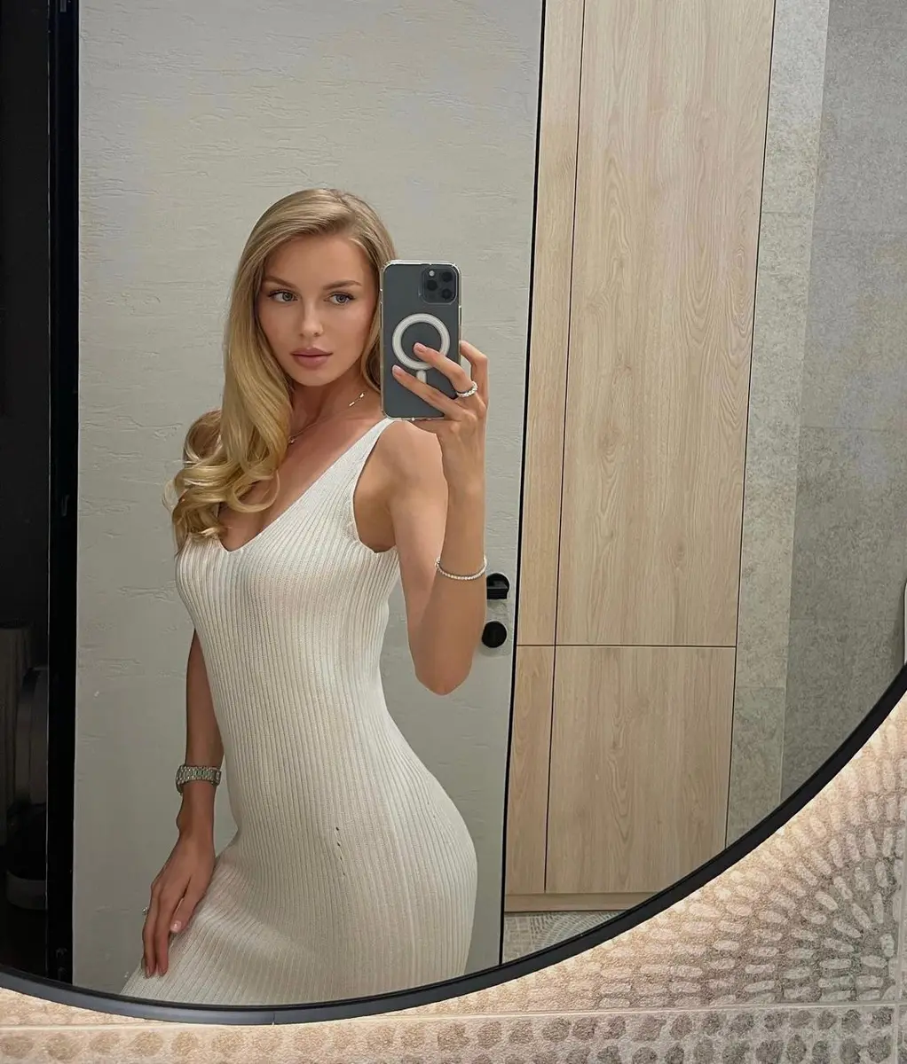Dalila escort in Phuket