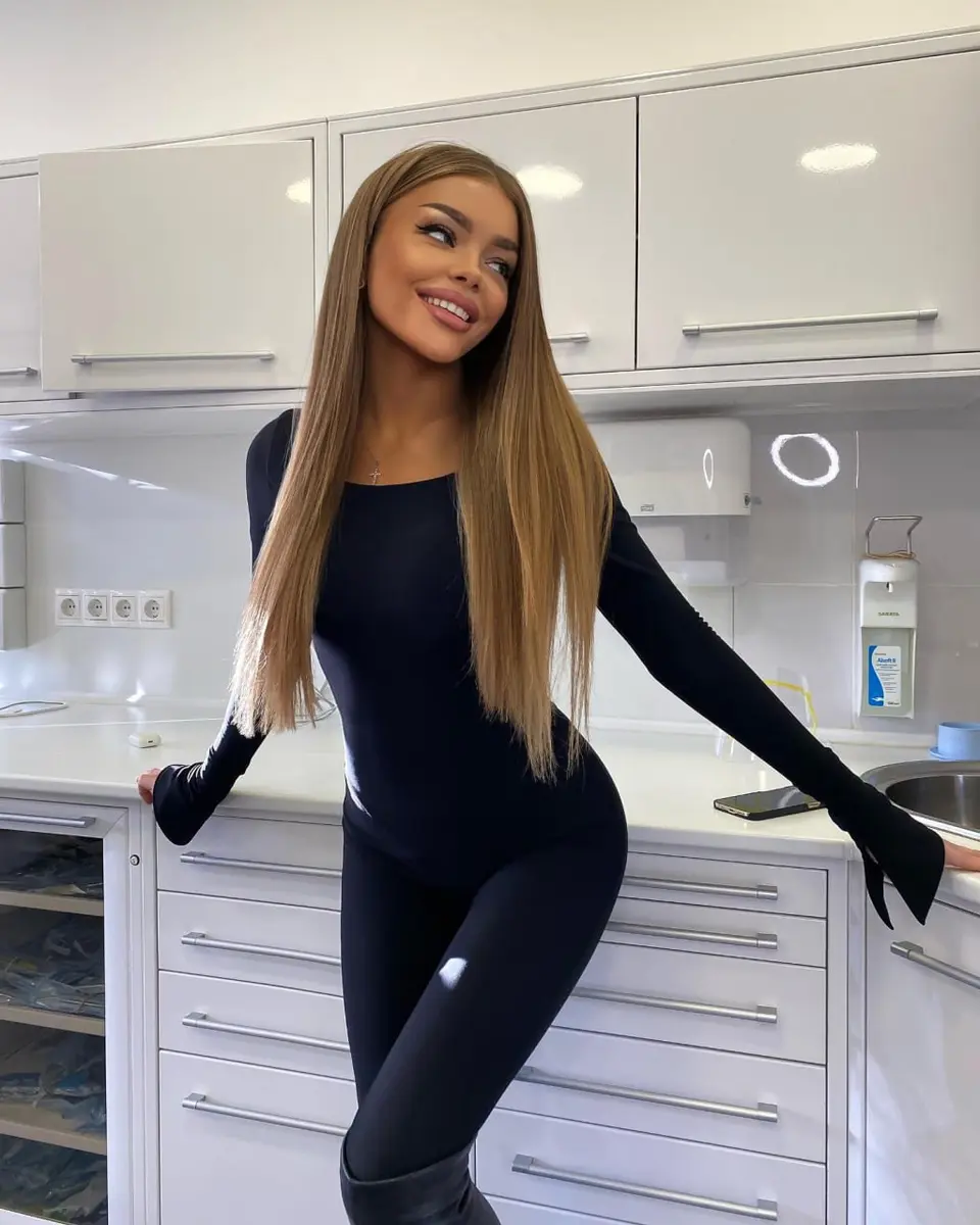 Halia escort in Phuket