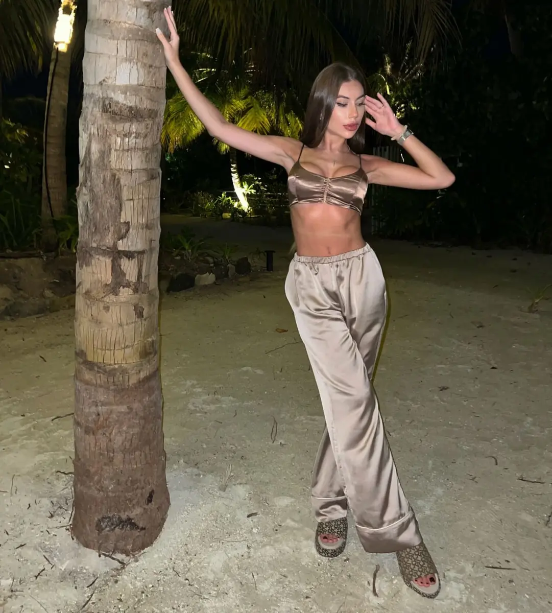 Lora escort in Pattaya